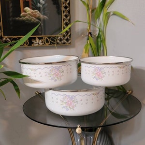 Kedaung Group, Enamel, Mixing Bowls, Nesting Bowls, Pink and Purple Flowers, Vintage Bowls, Dining&Serving, Signed, Kitchenware, Bowls