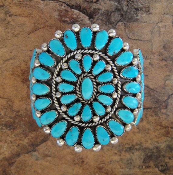 Serious Collectors Only! Vintage Zuni Alice Quam Natural Turquoise Bracelet Serious Collectors Only! Vintage Zuni Alice Quam Natural Turquoise Bracelet