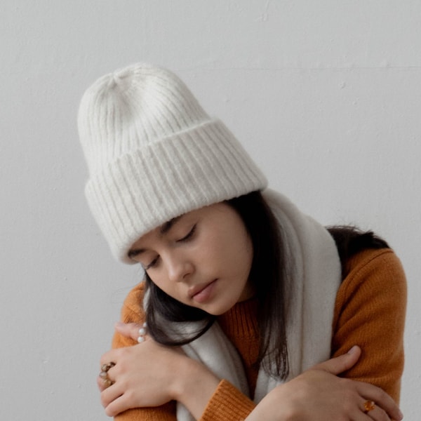 Bonnet côtelé en laine d'alpaga mélangée pour homme et femme. Modèle unisexe adapté au froid. Cadeau pour elle. Cadeau pour lui.