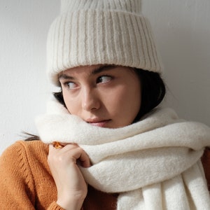 Alpaca wool blend hat and scarf set. Ribbed beanie and oversize scarf for women. Gift for her. Winterwear. image 2
