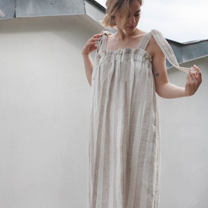 linen dress with lace inserts and tie-straps image 3