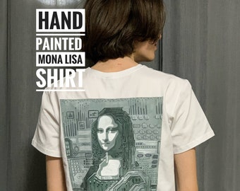 Hand Painted Mona Lisa T-Shirt – Wearable Art