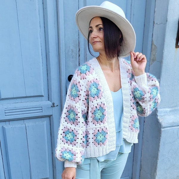 veste carrée grand-mère vintage, cardigan d'été au crochet, bombardier d'été de style bohème, pull cocon ouvert sur le devant