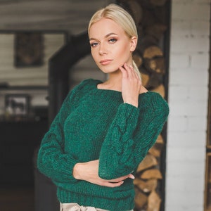 Green alpaca sweater for women, chunky cable elegant sweater, soft alpaca wool sweater