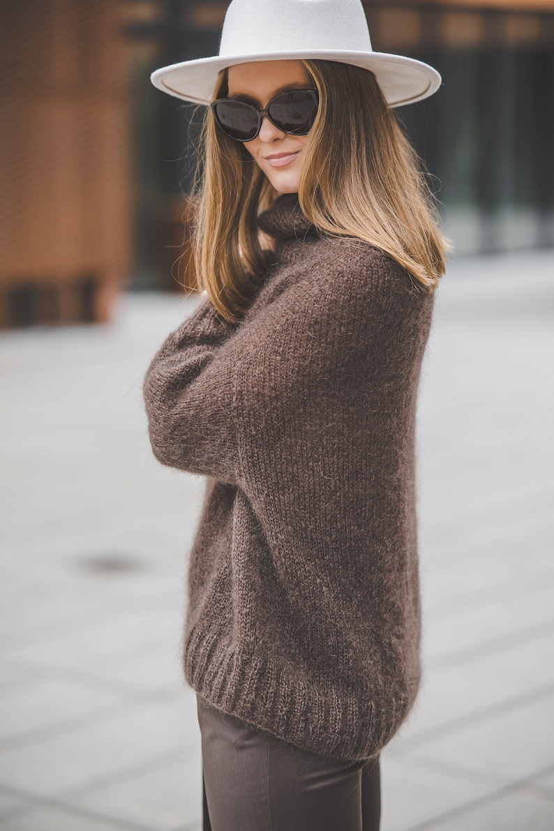 Pull surdimensionné en mohair de soie douce pour femme, haut d'hiver marron ample, pull en tricot épais et doux image 2