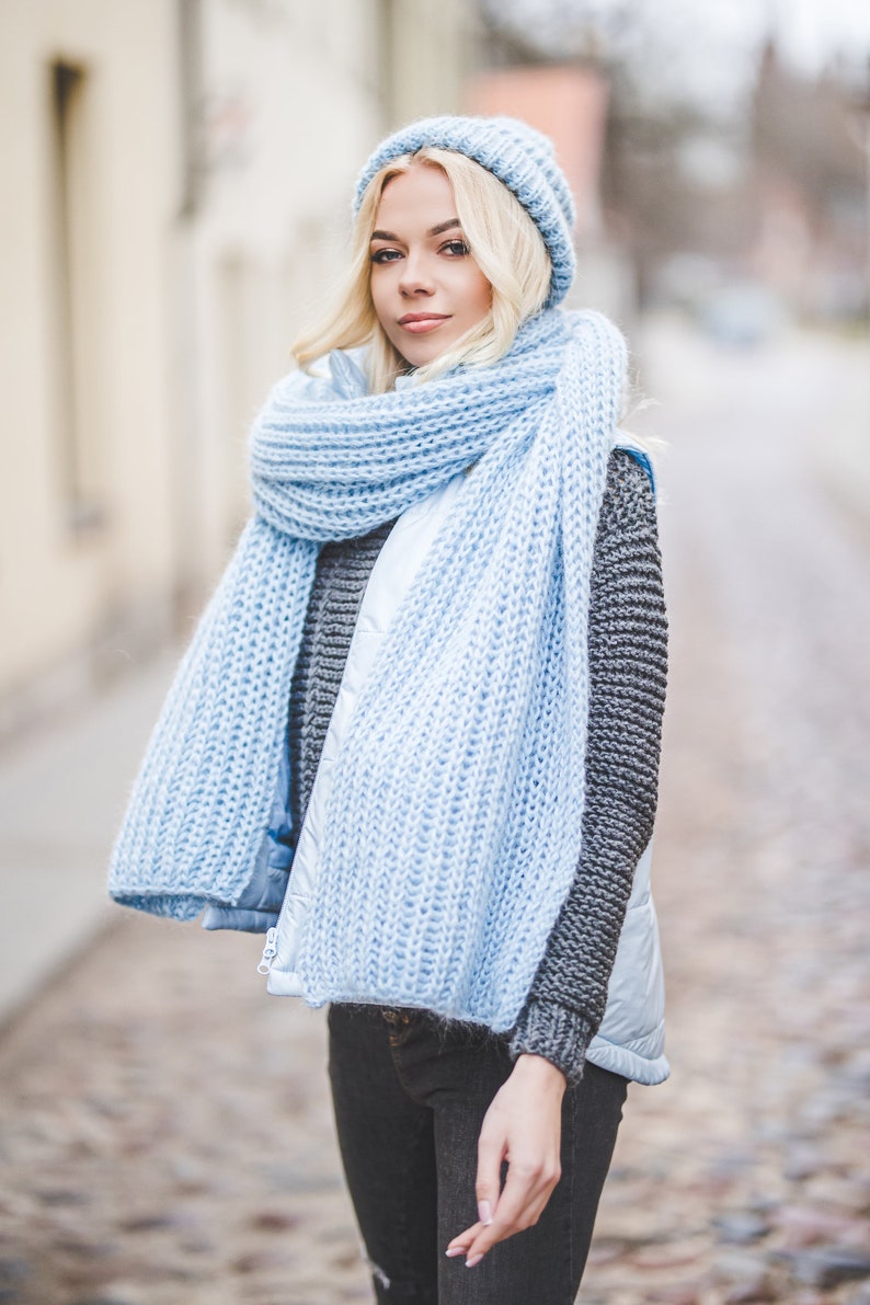 Big long soft women scarf, bright blue chunky knit shawl, big loop blanket scarf, soft long winter scarf image 2