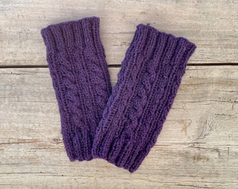 Leg warmers, arm warmers hand-knitted from pure wool with a cable pattern. Purple. Wrist warmers, fingerless gloves, hand warmers.
