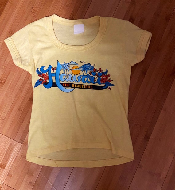 Vintage 1970s yellow Hawaii print T-shirt