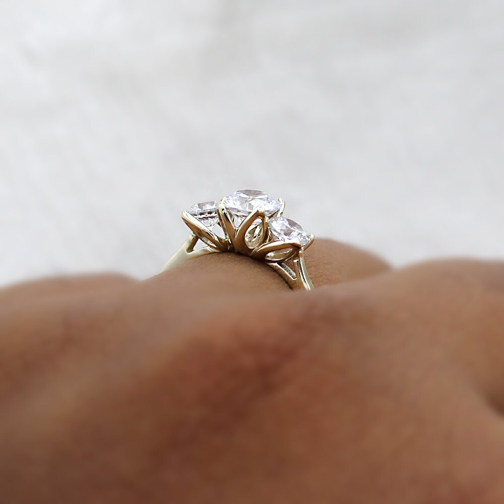 Gelbgold Ring 9 Karat 9 Karat Gelbgold Verlobungsring Mit 1,00ct Cluster - Simulierter Diamant, Größe J Bis V Jade Ring Gold