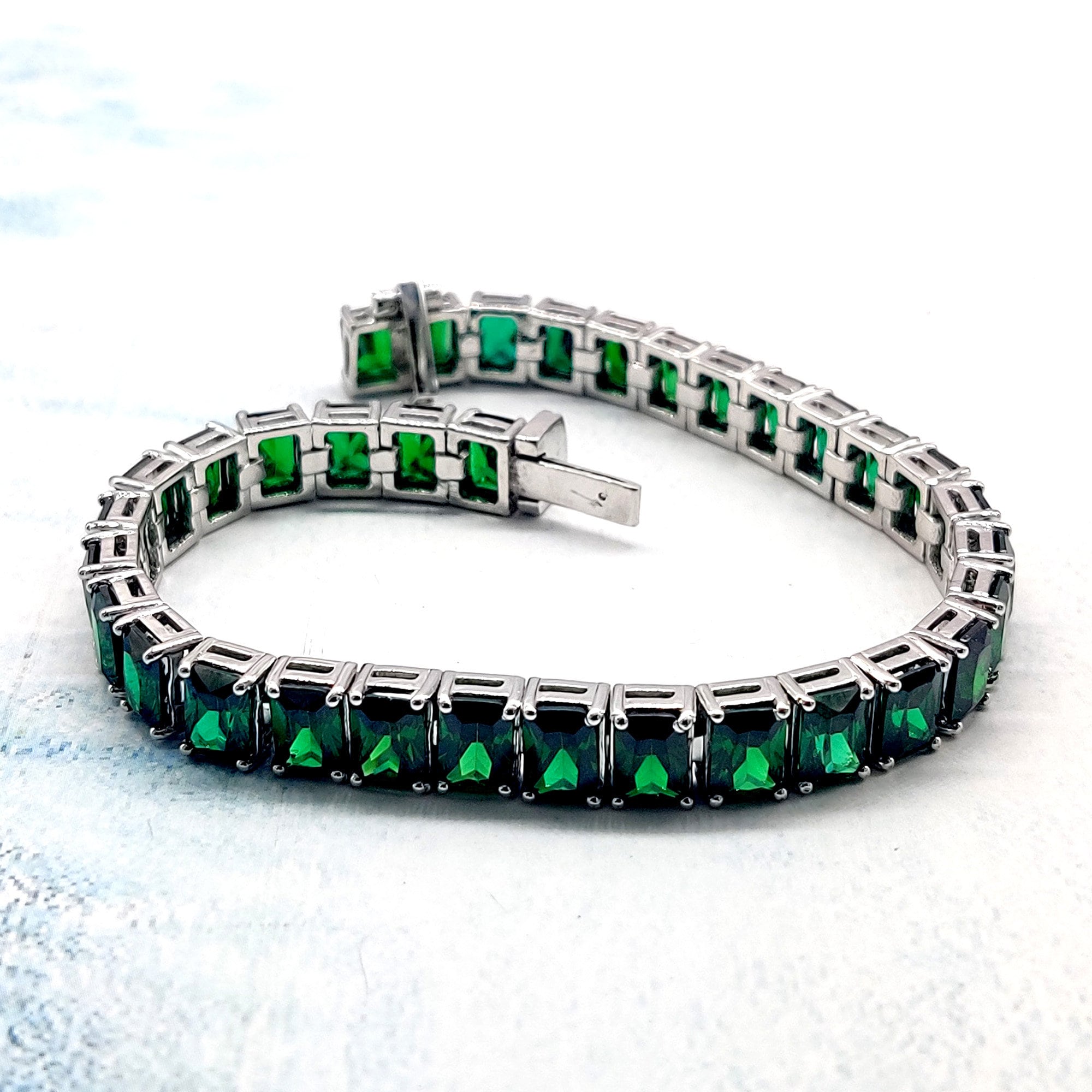 選ぶなら Classic Tennis Wedding Bridal Bracelet, Rectangular Cut アクセサリー