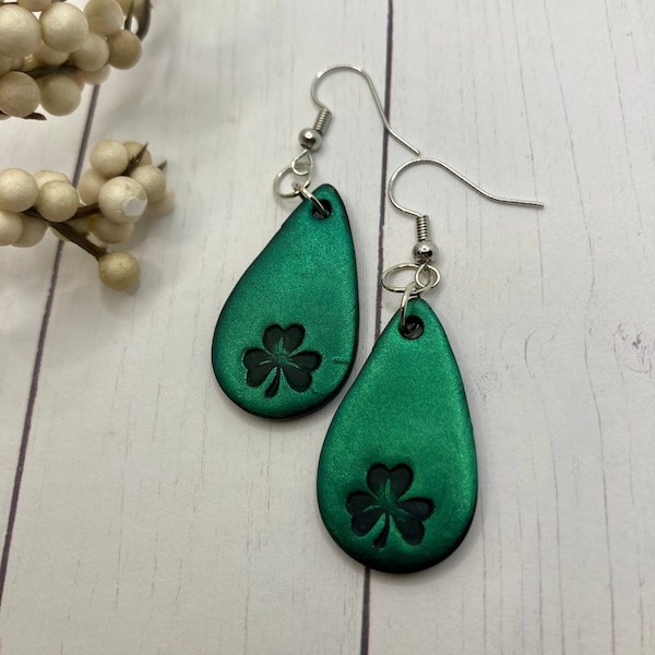 St. Patricks Day Shamrock Clover Teardrop Earrings - Good Luck Earrings - Lucky Irish Jewelry - Handmade Jewelry