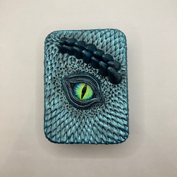 Dragon Stash Box - D&D Dice Box - Handmade Dragon Eye Container - Fantasy Card Game Box - Dragon lover Gifts - Handmade gift box