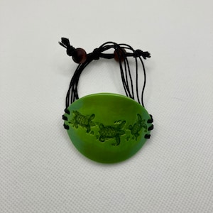 Sea Turtle Bracelet - Green Turtle Jewelry - Beach Bracelet - Sea life accessories - Nautical Bracelet - Coastal Jewelry - Tortoise bracelet