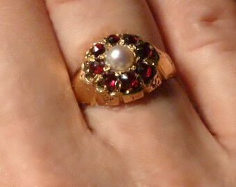 18K Victorian Pearl with Garnets Ring