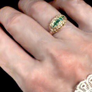 18K Emerald and Diamond Victorian Boat Ring bild 2