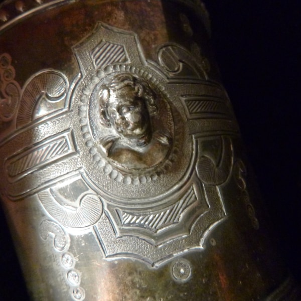 Victorian Child's Mug Meridan with Child's Head Silverplated