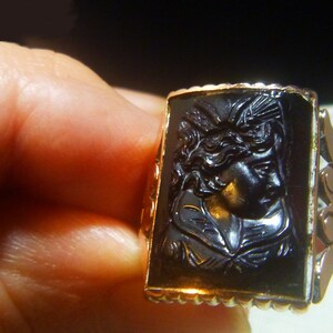 14K Gold Black Onyx Cameo Ring image 4