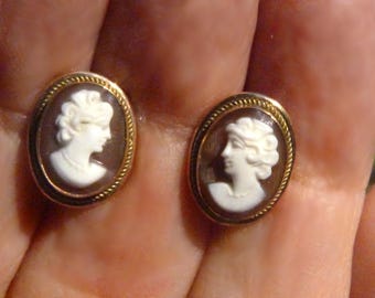 18K Cameo Earrings