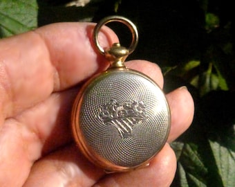 Victorian 10K Gold Filled Photo Locket with Flower Basket