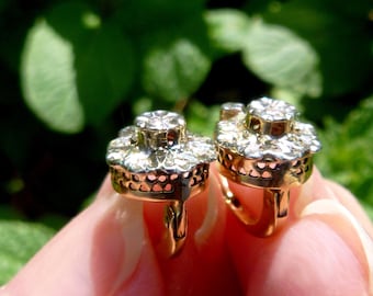 French 18K Gold Earrings Rose Cut Diamonds Daisy Pattern