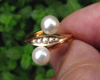 14K Victorian Two Large Pearls and Seed Pearls Bypass   Ring