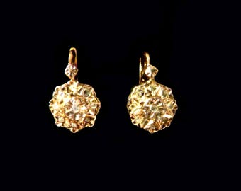 French 18K Gold Earrings Rose Cut Diamonds Daisy Pattern