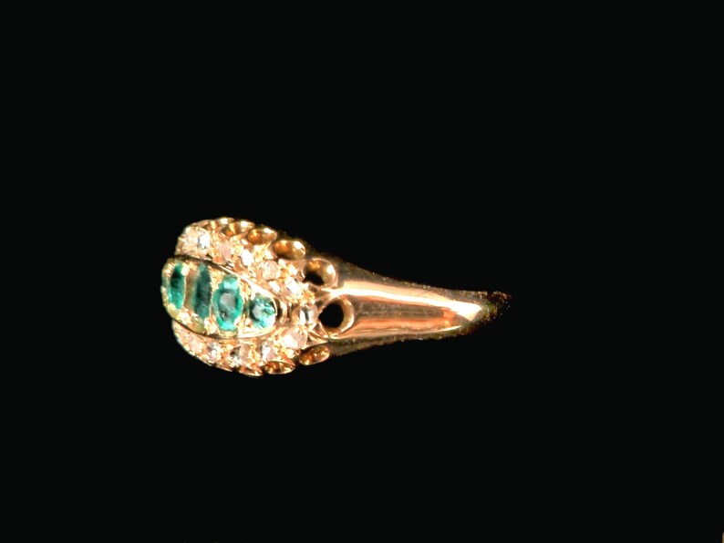 18K Emerald and Diamond Victorian Boat Ring bild 3