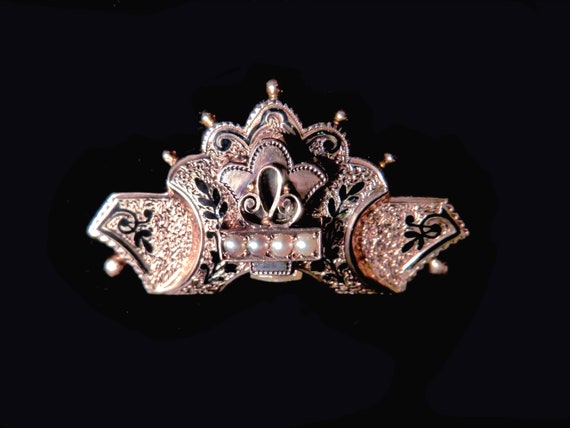 14K Victorian Taille dEpargne Etruscan Revival Br… - image 1
