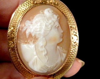 10K Victorian High Relief Cameo Brooch Pendant