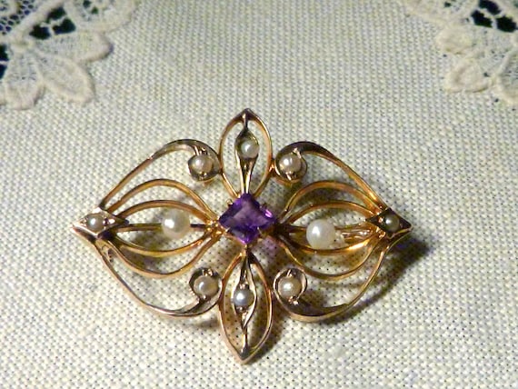 Victorian Ten Pearls & Amethyst Brooch - image 5