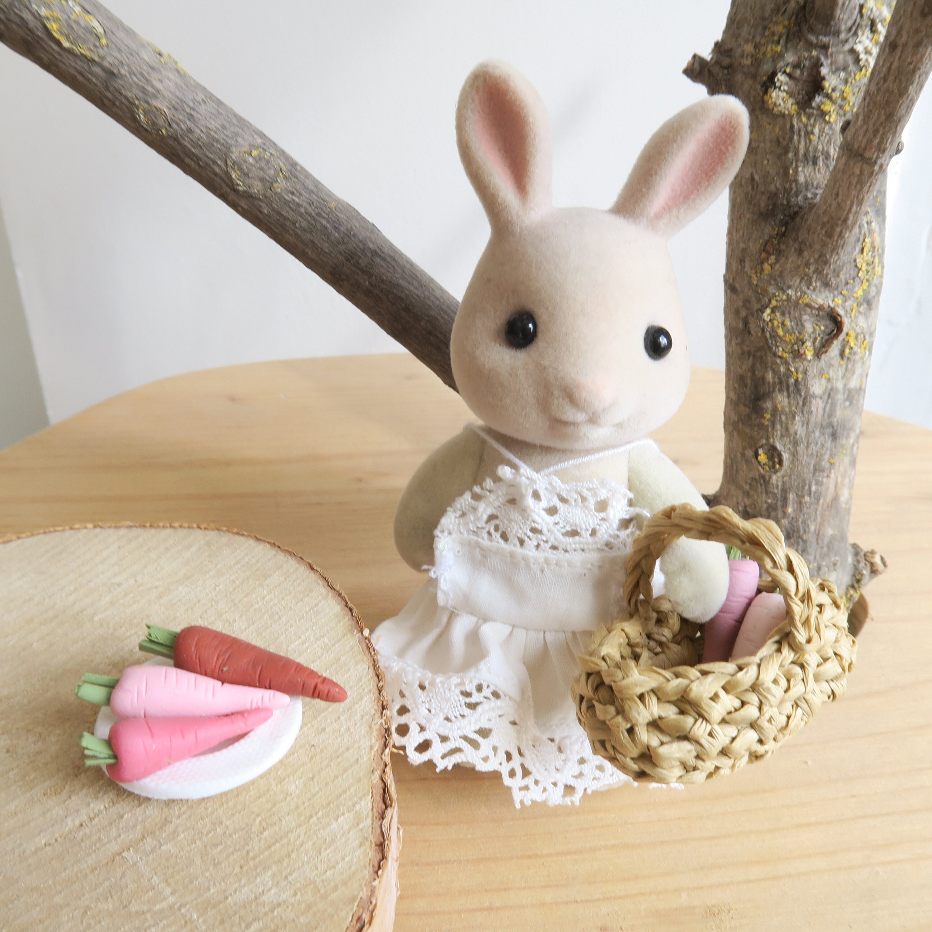 Miniatures Thème Pâques Gâteaux, Carottes, Chocolats, Mini Boîtes Cadeau