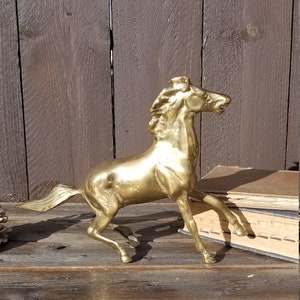 Vintage Solid Brass horse, Equestrian sculpture, detailed midcentury figurine, farmhouse decor, office decor, bookshelf