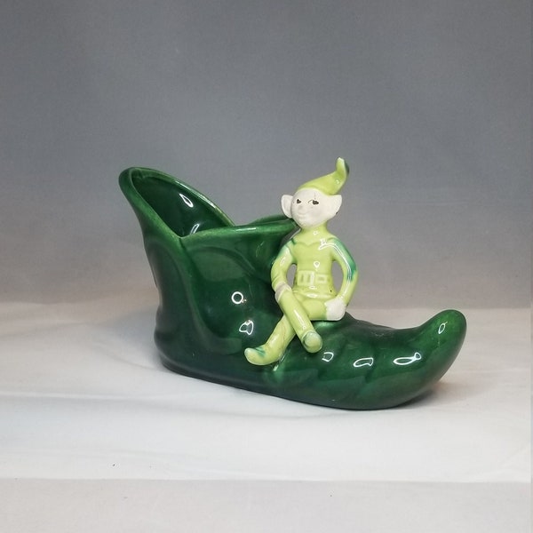 Vintage Treasure Craft Pixie on Shoe Planter, Emerald Green California Pottery, MCM Pixie Shoe Vase, Collectable, 1950s, Whimsical