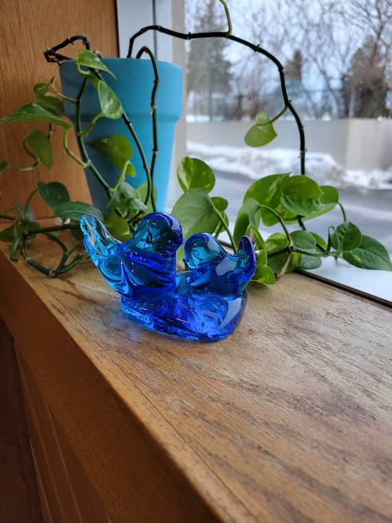 Vintage Art Glass Double Bluebird of Happiness - Leo Ward Signed