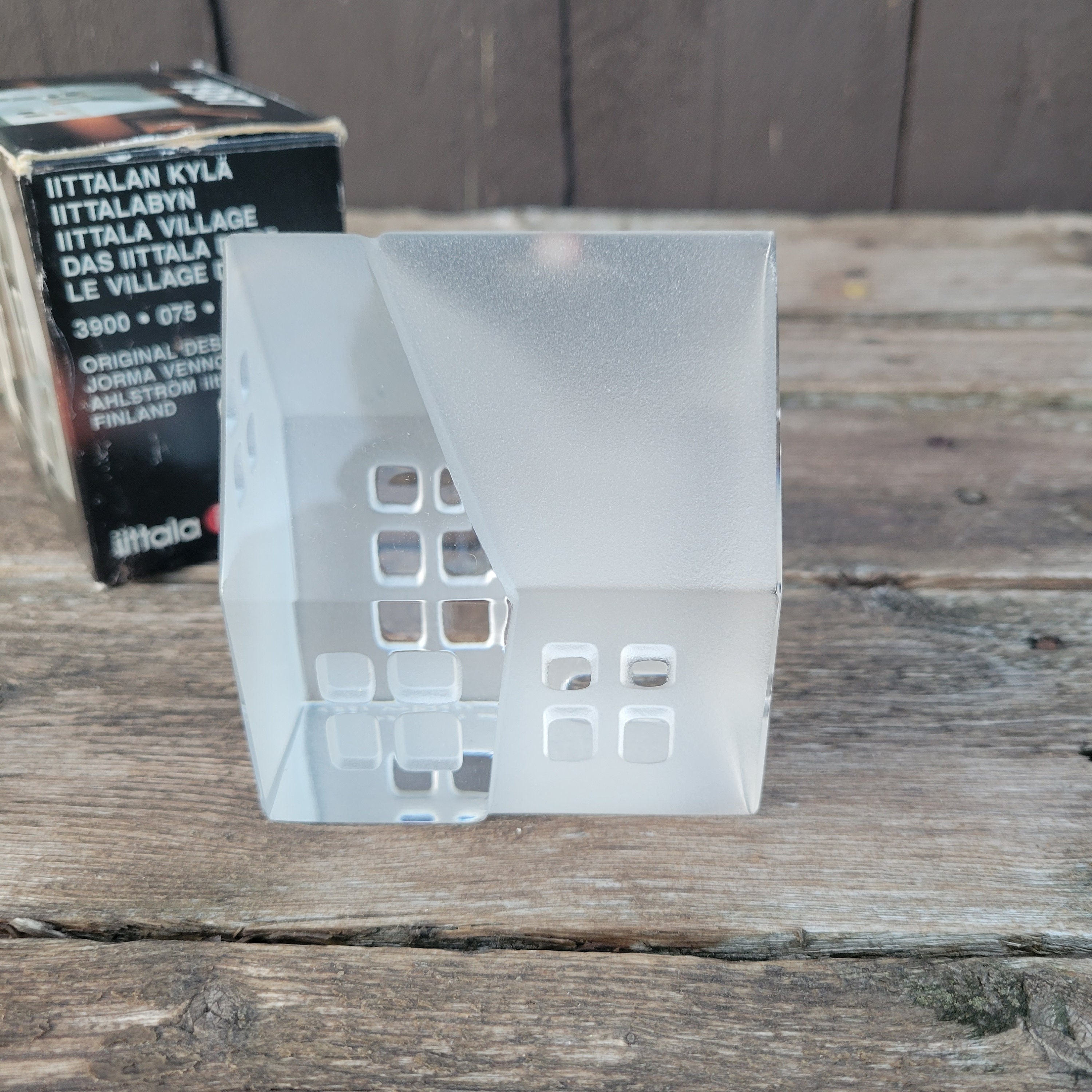 イッタラ village house JORMA VENNOLA il_fullxfull.5566532266_huv2.jpg