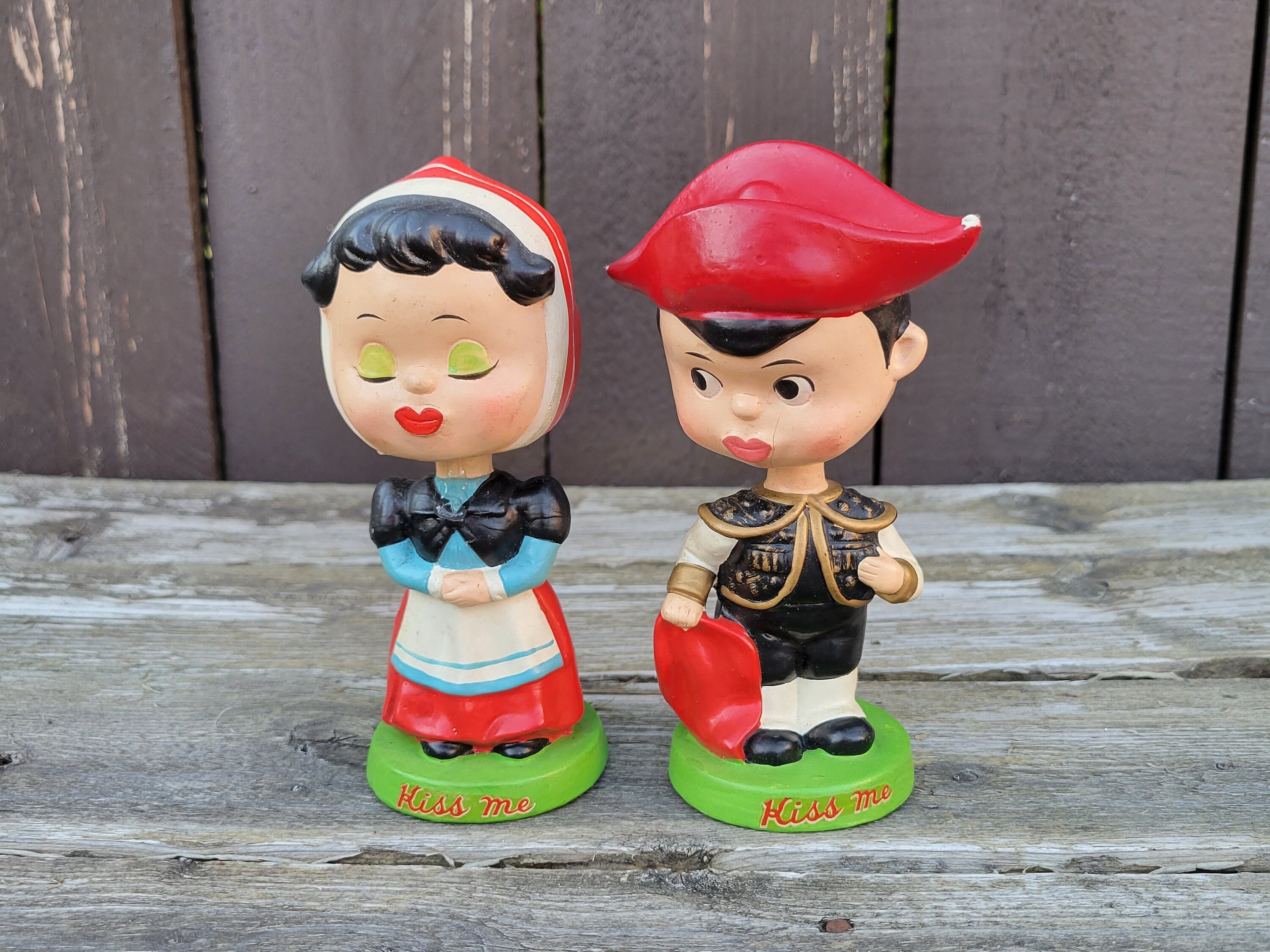 CLEAN Japanese Nodder 1960's Rumpus Room Lover not a Fighter