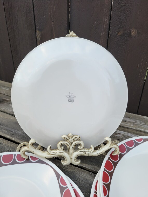 Corelle top sandstone dinnerware