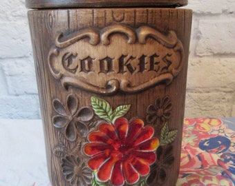 Vintage Treasure Craft Faux Wood Tree Stump Ceramic Cookie Jar Retro Orange Flower Green Leaves / Made in USA/ Mid-Century Kitschy Kitchen