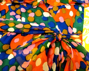 Gorgeous MOLLIE PARNIS Historic American Fashion Designer Silk Chiffon Colorful Timeless Classic Vintage Party Dress Size 8