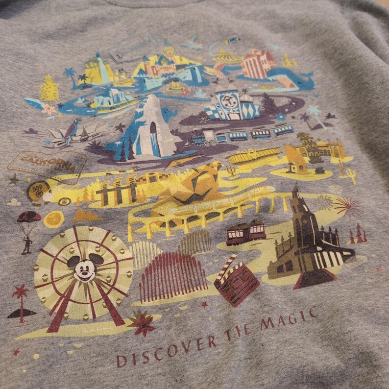 VTG Disney Parks Adult Large Discover the Magic Disneyland Map Sweatshirt Mickey image 2