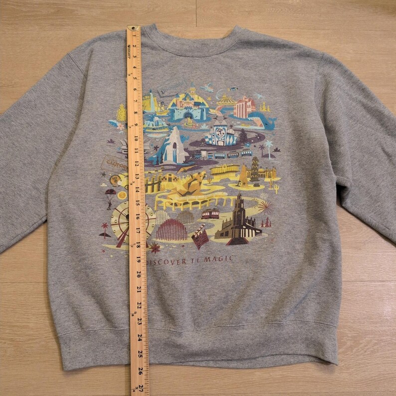 VTG Disney Parks Adult Large Discover the Magic Disneyland Map Sweatshirt Mickey image 4