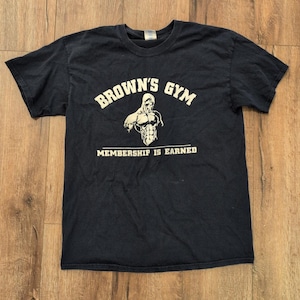 VTG Brown&#39;s Gym Adult Large Shirt Bodybuilding Muscles World Lifting Motivation