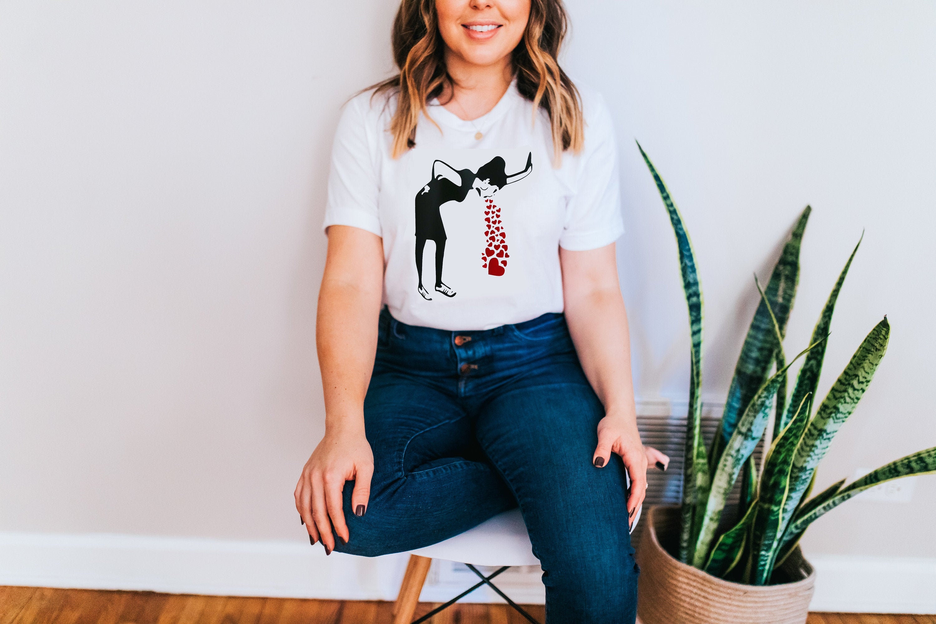 Chica Vomitando Corazones Diseño PNG Y SVG De Fantasma Espeluznante