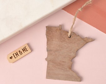 Minnesota Ornament, State Shaped knickknack, Christmas decor, Wood ornament, Stocking Stuffer, House Warming Gift