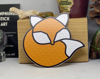 Sleeping Fox vinyl sticker ~ Item#61