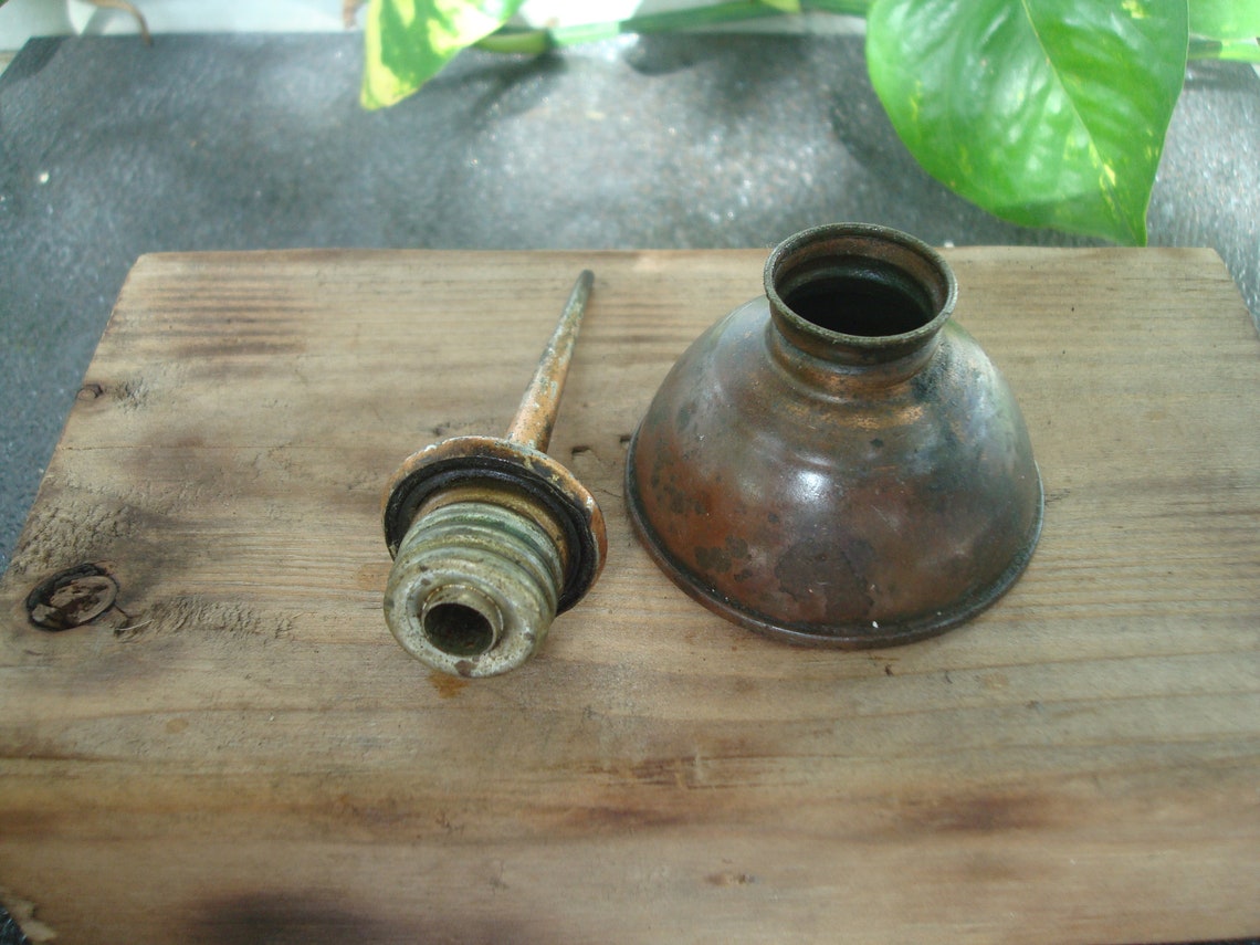 Vintage Oiler Can Thumb Pump Oil Can Brass Copper Tone Pump Etsy