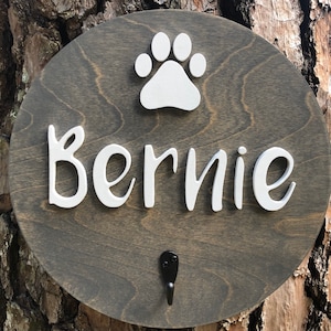 Custom Dog Hook – Wooden Leash Holder with Name – Entryway Pet Organizer Gift - Dog Leash Hook - Personalized Dog Leash Hanger - Dog Name