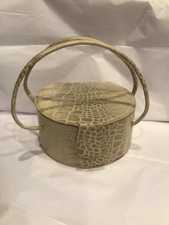 Vintage alligator print hard case purse