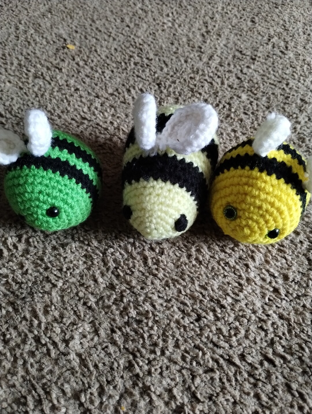 Mini Bees - Etsy