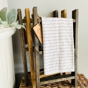 Dish Towel Ladder, Wood Towel Ladder, Tea Towel Ladder, Farmhouse Styl –  Home Stitchery Decor